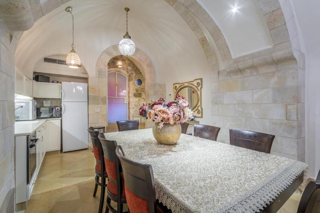 Western Wall Luxury House - Avraham Jerusalem Exteriör bild