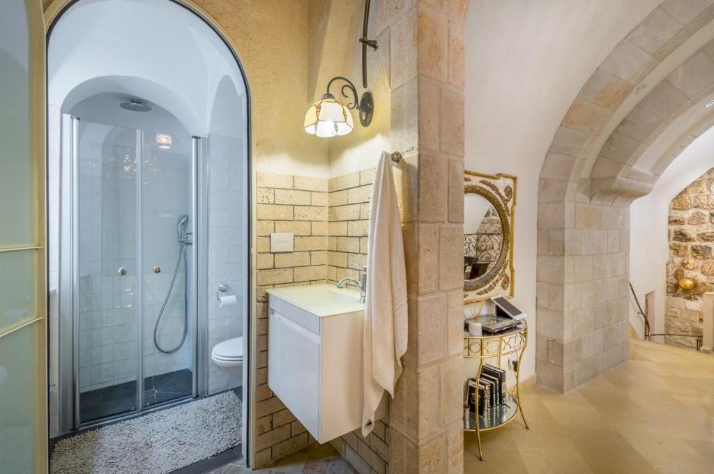 Western Wall Luxury House - Avraham Jerusalem Exteriör bild